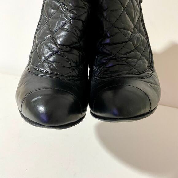 Chanel Black Mix Quilted Leather Ankle Boots Reissue Round Toe Chunky Heel 35.5 - Picture 4 of 9